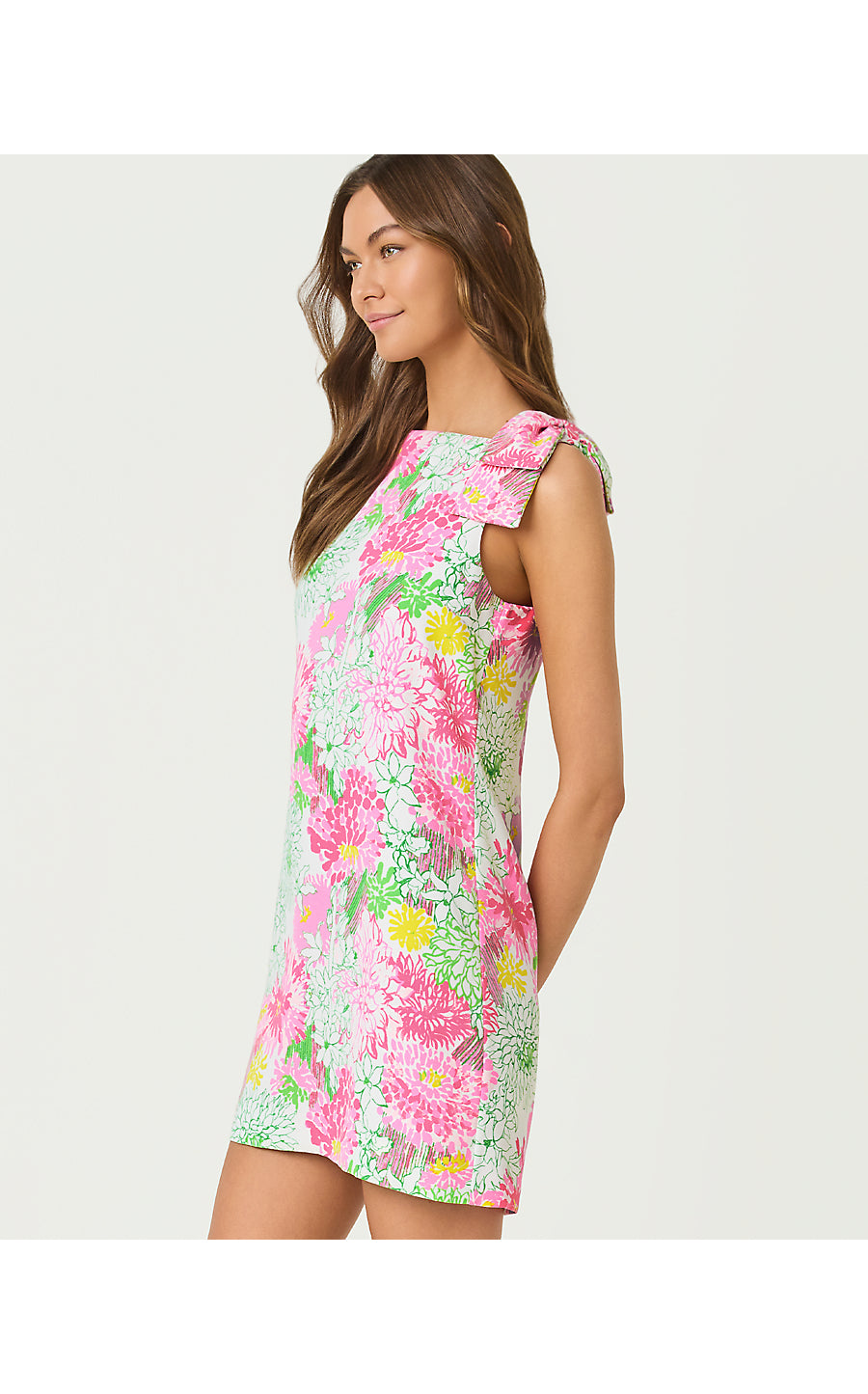 CARMINE SHIFT | RESORT WHITE MUM PATCH