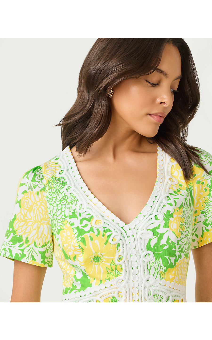 EVITA SHORT SLEEVE  STRETCH SHIFT | CROCODILE GREEN MUMBO JUMBO LAYERED