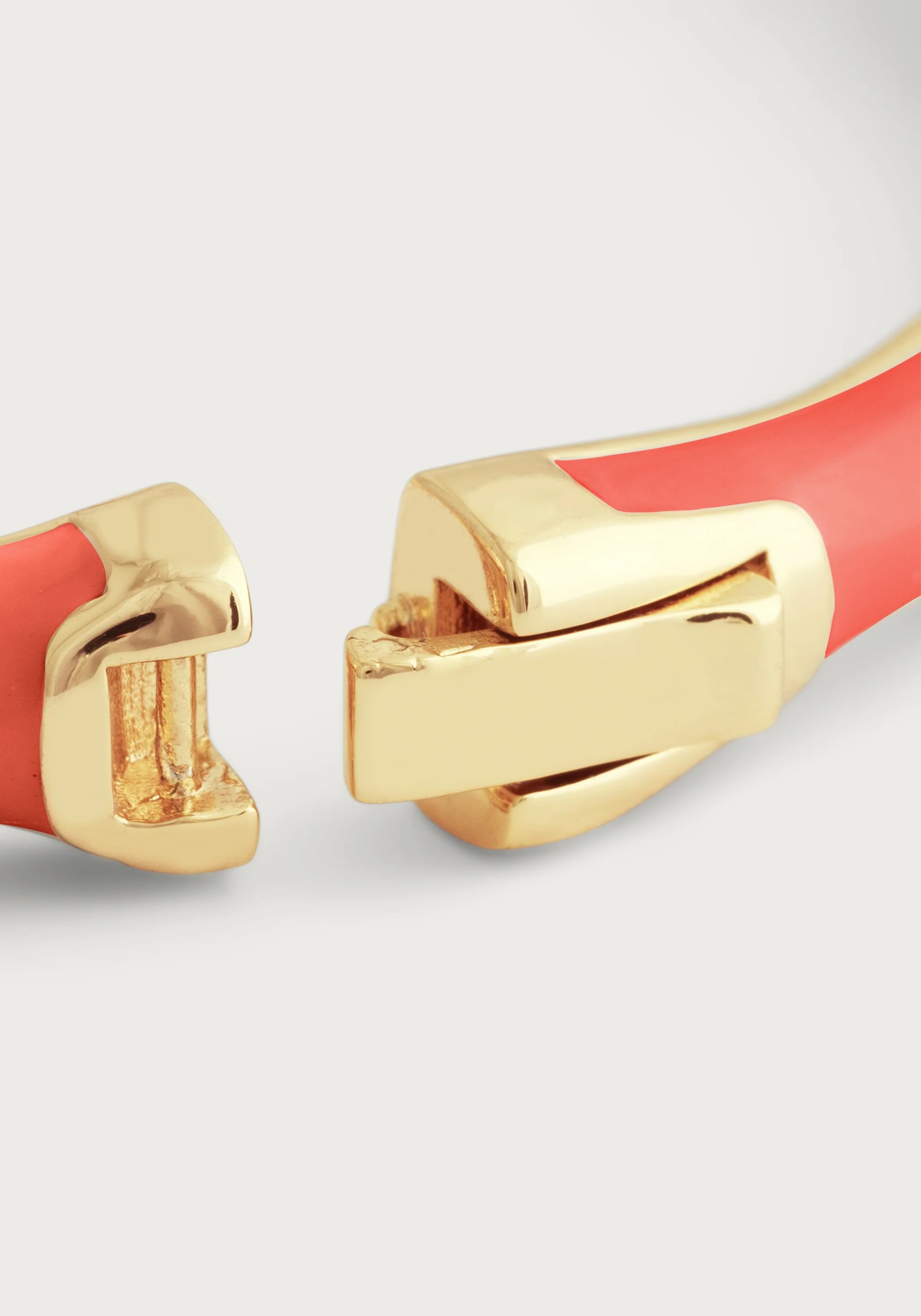 BAMBOO ENAMELED HINGED BANGLE | CORAL